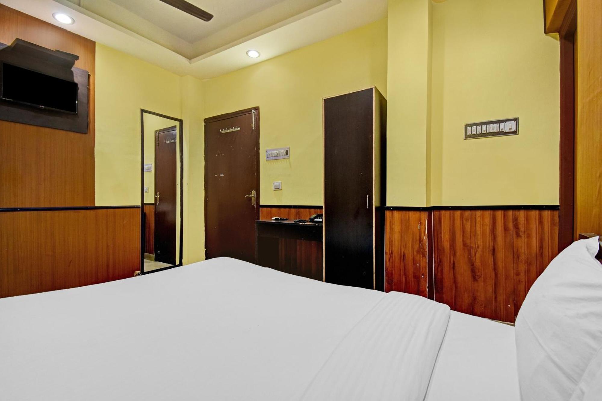 Flagship Hotel Eden Calcutta Eksteriør billede